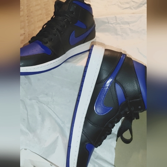 Mid 1s - Picture 2 of 4